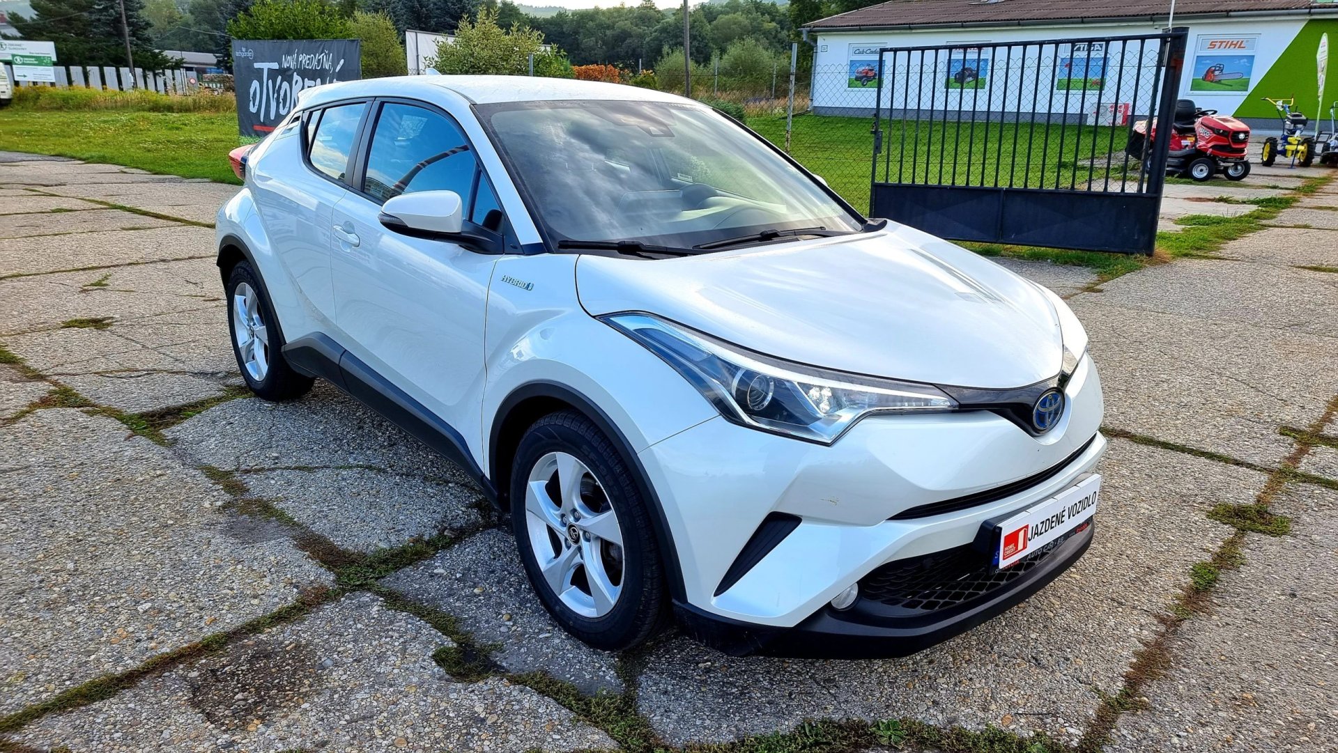 Toyota C-HR